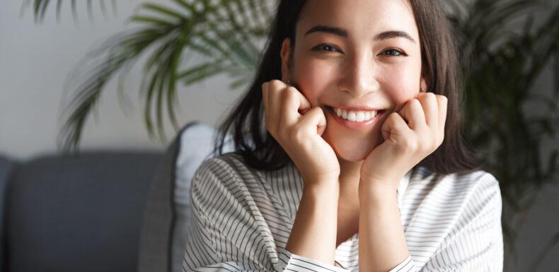 【話題のテレビCM女優ランキング】あの女優を広告起用する方法も解説！